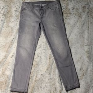 ⭐2 for $15⭐ Articles of Society Cropped Jeans